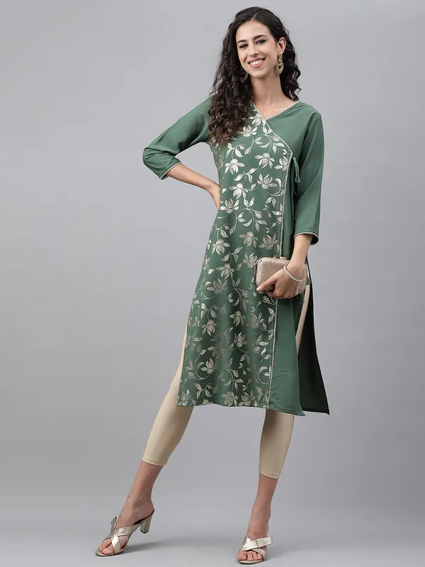 Green_Foil_Crepe_V_Neck_Kurta_For_Women