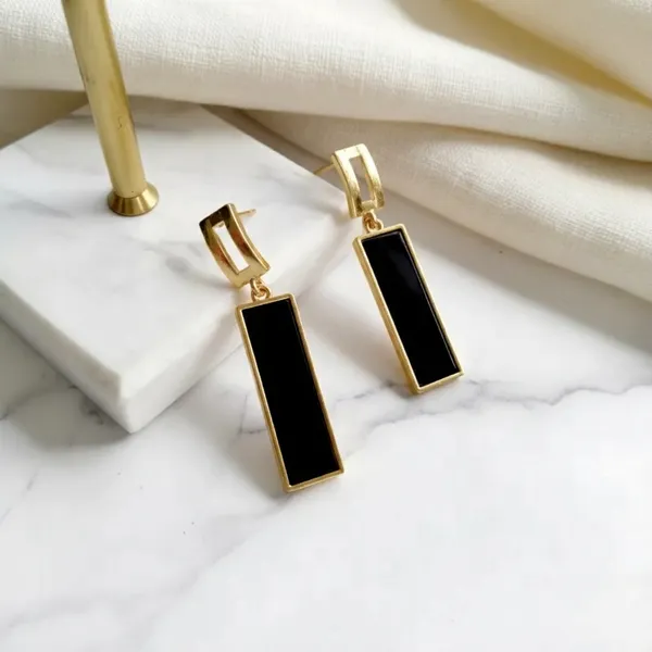 Black_Luxe_Noir_Danglers_For_Women