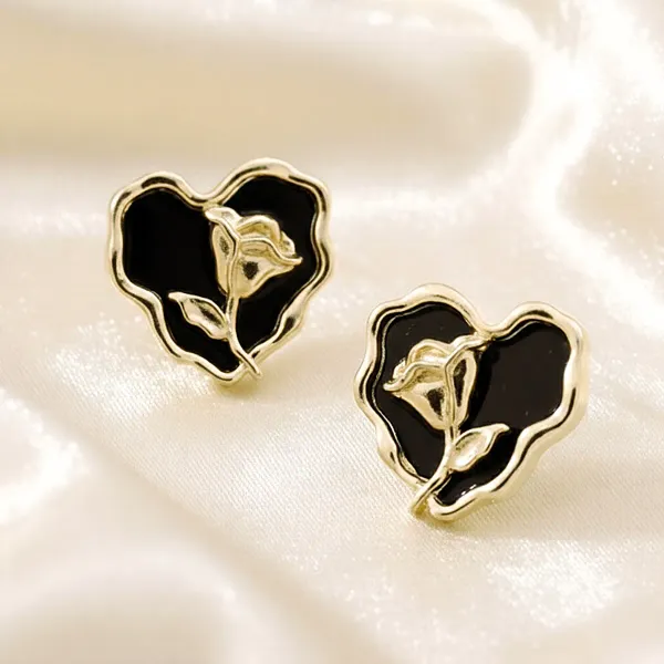 Combo_(Set_of_2)_Elegant_Pearl_Stud_&_Floral_Black_Gold_Earrings