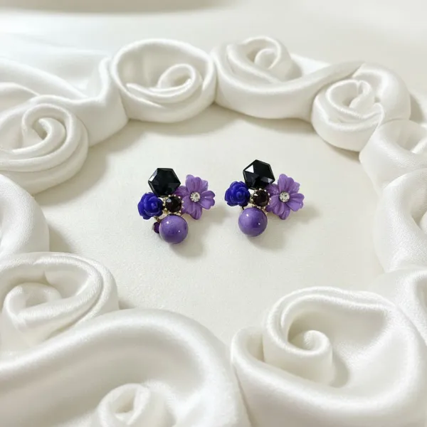 Combo_(Set_of_2)_Floral_White_Stud_&_Purple_Beaded_Earrings