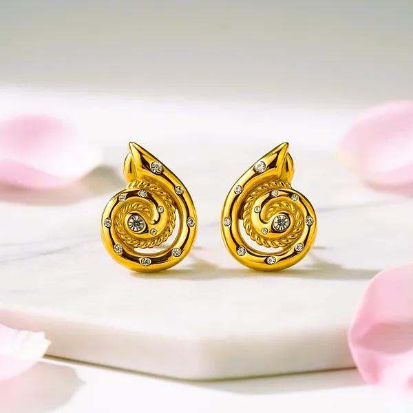 Designer_Gold_Swirl_Stud_Earrings