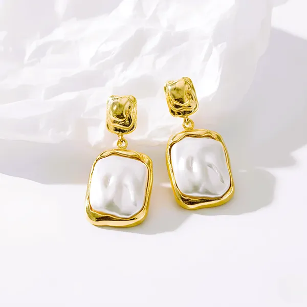 Molten_Pearl_Dangles