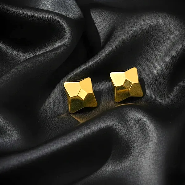 Luxe_Polygon_Studs