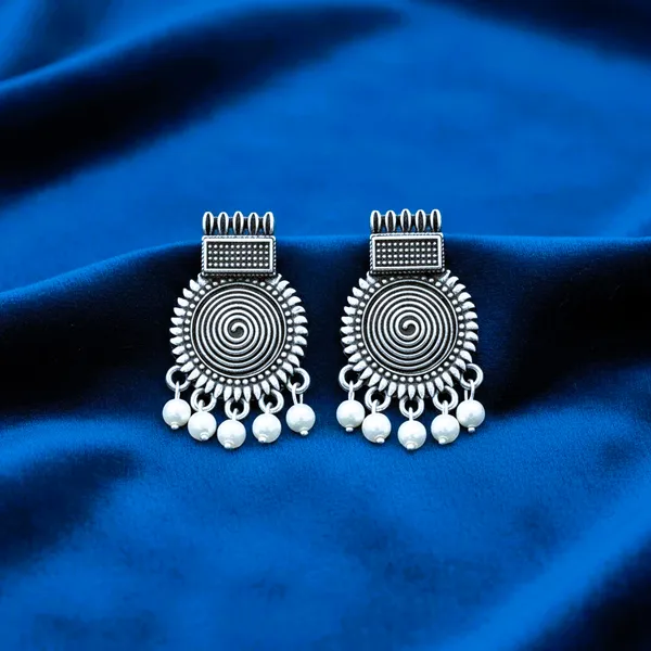 Royal_Spiral_Pearl_Charms