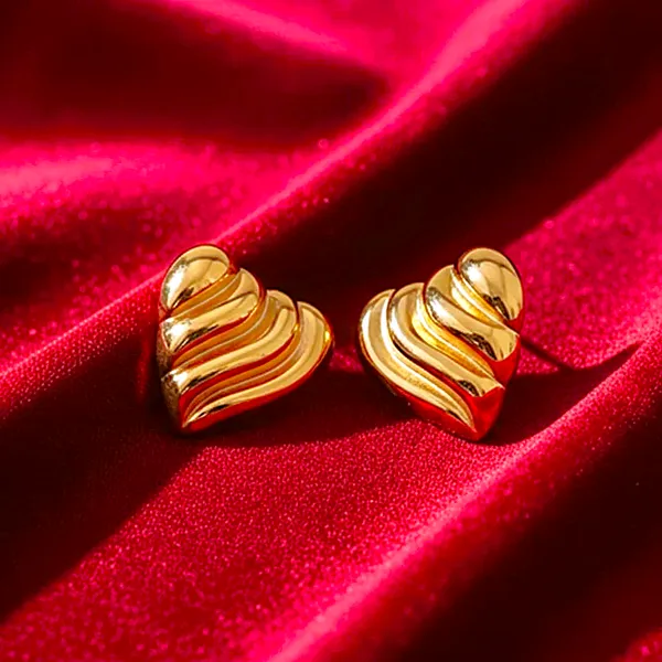 Sculpted_Heart_Studs