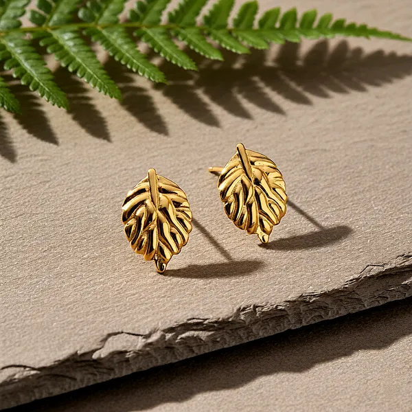 Gold_Leaf_Charm