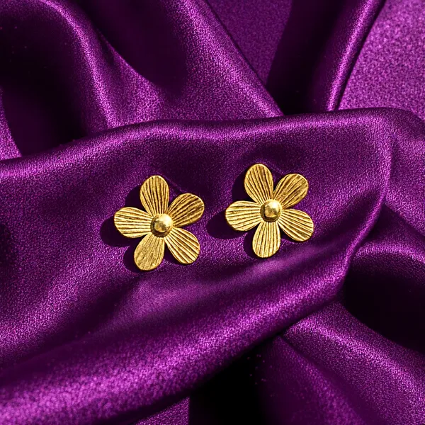 Royal_Petal_Shine_Studs