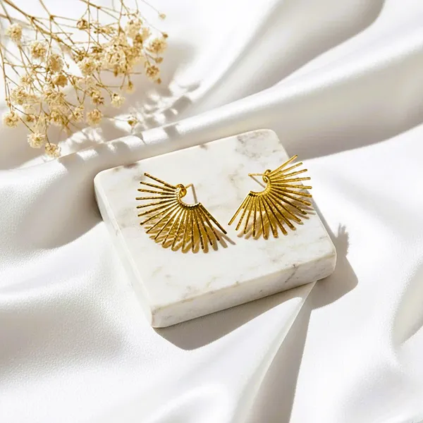 Luxe_Ray_Studs