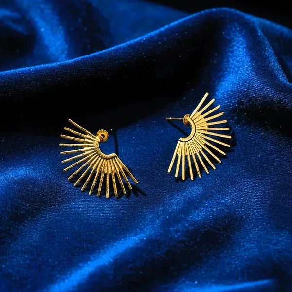 Luxe_Ray_Studs
