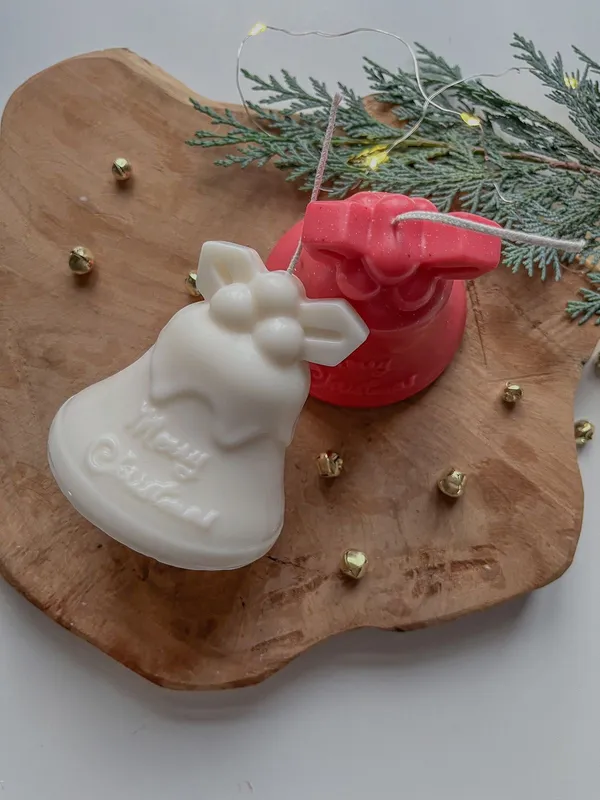 Christmas_Holly_Bell_Candle