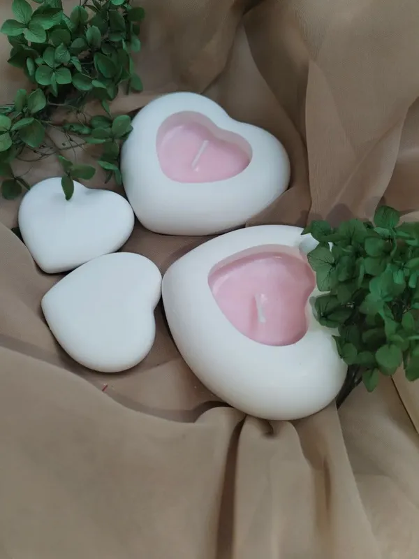 Heart_jar_with_pink_centre