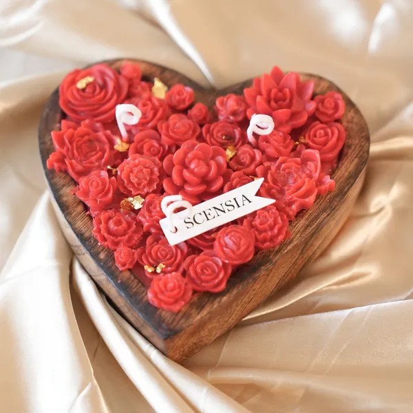 Heart_Shaped_Wooden_Container_For_Home_Decor