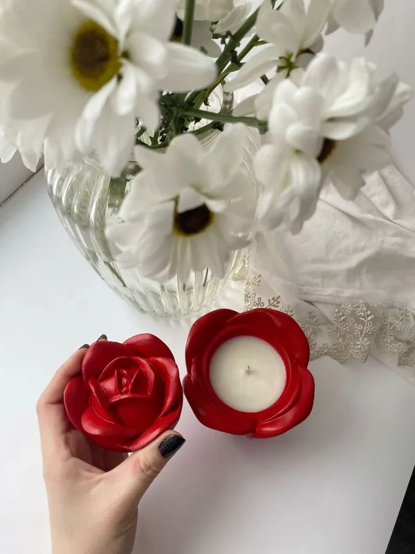 Red_Rose_Jar_