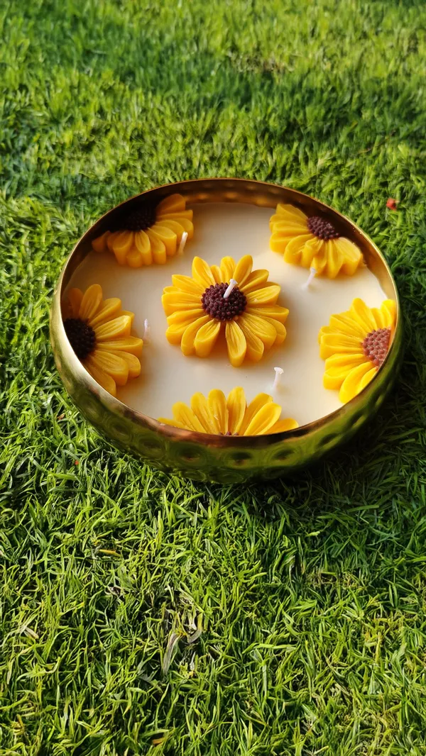 Summer_Bloom_Centerpiece_Candles