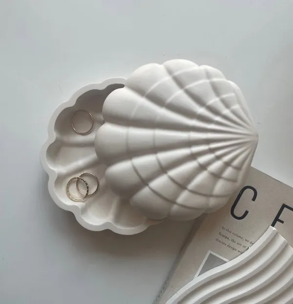 The_Scallop_Keepsake_Box