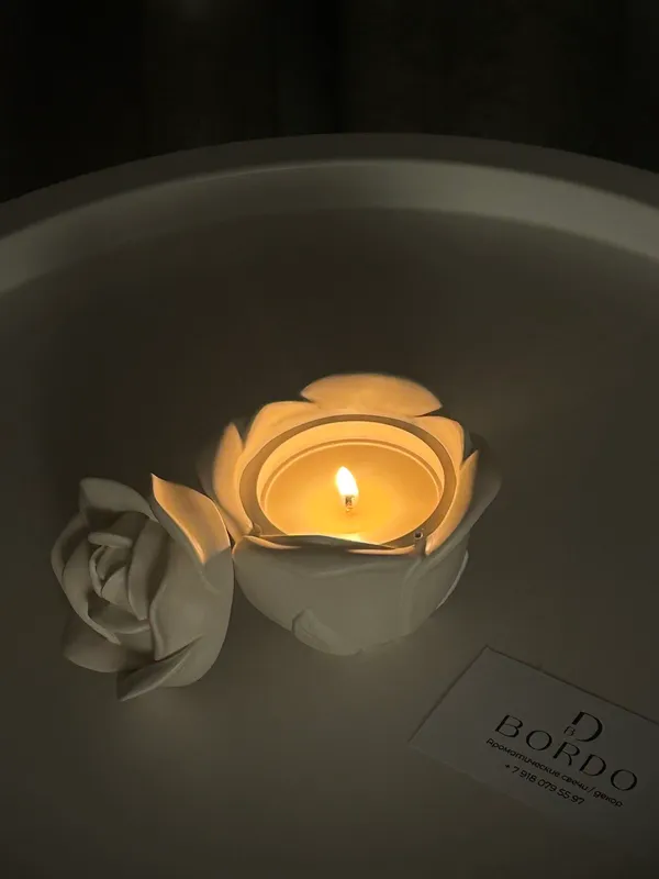 White_Rose_Jar_Candle