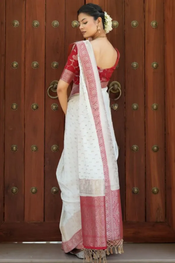 Admirable_Off_White_Soft_Silk_Saree_With_Gossamer_Blouse_Piece