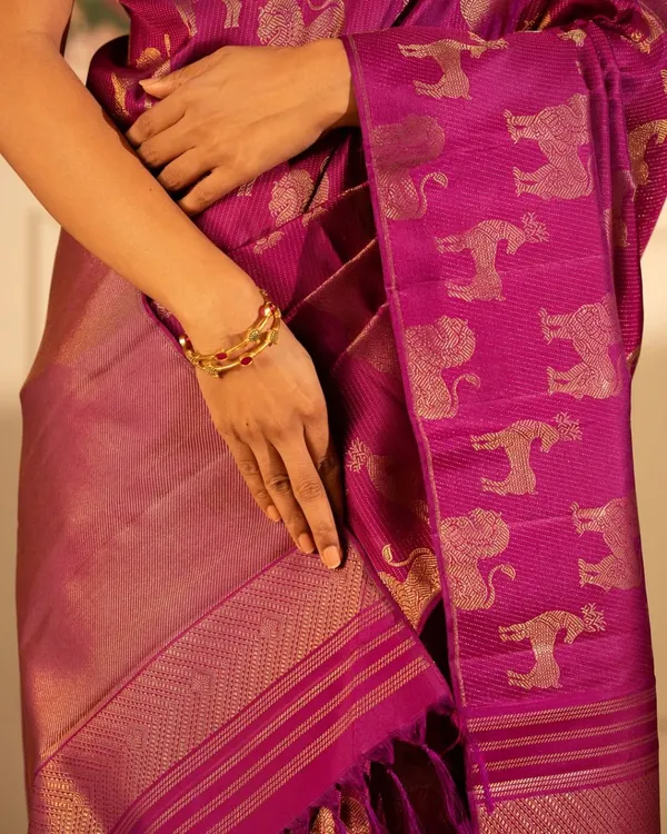 Excellent_Dark_Pink_Soft_Silk_Saree_With_Luxuriant_Blouse_Piece