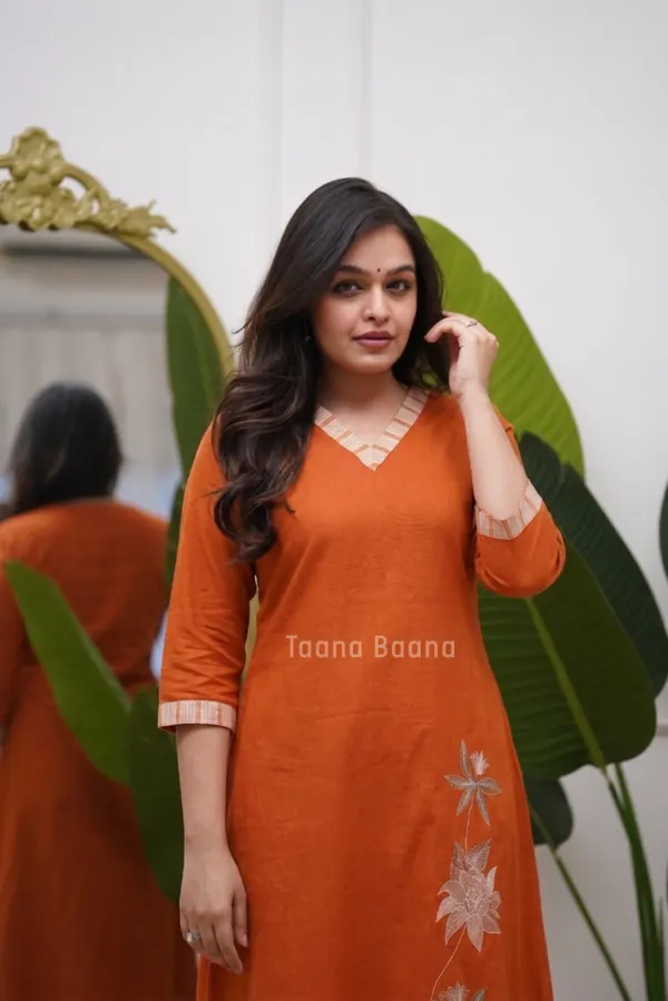 Embroidered_Cotton_Kurta_Pant_Set_|_Elegant_Ethnic_Grace