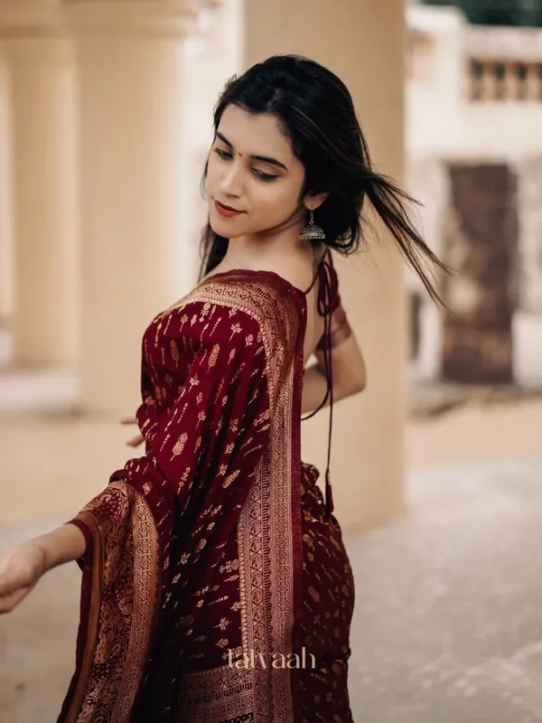 Pretty_Maroon_Soft_Silk_Saree_With_Forbearance_Blouse_Piece