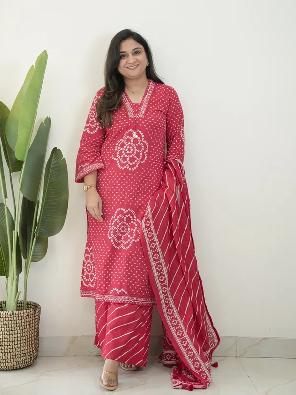 Saloni_Pink_Cotton_Bandhani_Leheriya_Dupatta_Set