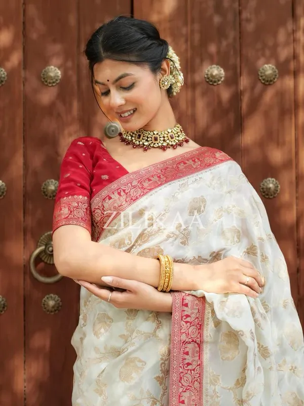 White_Soft_Banarasi_Silk_Saree_With_Blouse