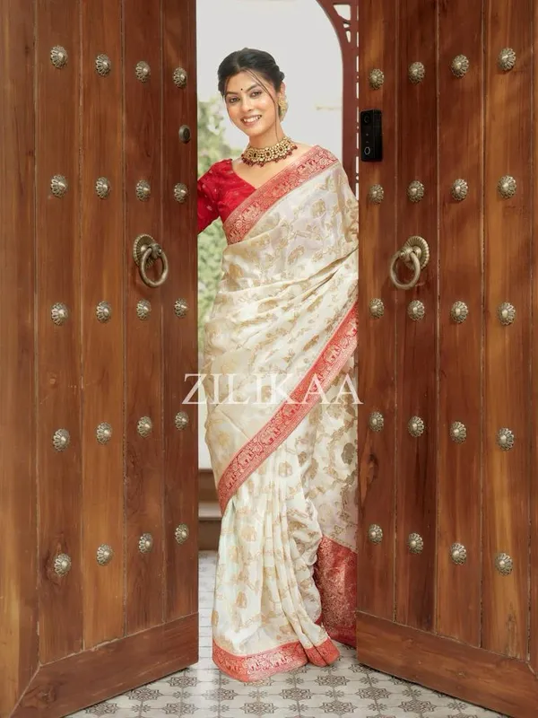 White_Soft_Banarasi_Silk_Saree_With_Blouse