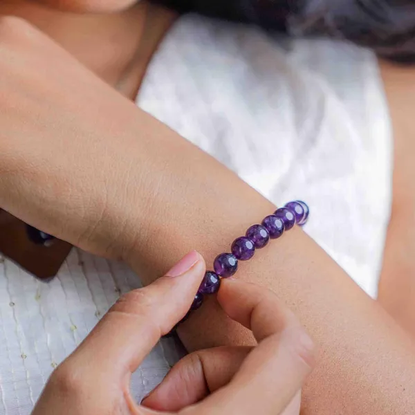 Multicolour_Natural_Amethyst_Crystal_Beaded_Bracelet,_Gemstone_Healing_Stone_Jewellery_For_Men_And_Women,_Calming_Energy_And_Spiritual_Balance_Wristband[with_authentic_lab-certificate]