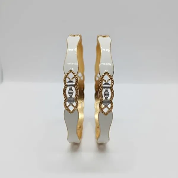 CRUSSTIQUE_GOLD_Elegant_White_and_Golden_Colour_Bangle_Set_for_Women,_2_Decorative_Metal_Bangles_with_Intricate_Pattern_Detail,_Perfect_Fashion_Jewellery_for_Party,_Wedding_and_Festive_Occasions