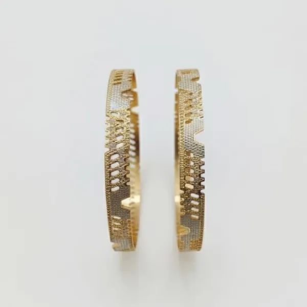 CRUSSTIQUE_GOLD_Two-Tone_Traditional_Indian_Bangle_Set_for_Women,_Ethnic_Cutwork_Design_with_Gold_and_Silver_Finish,_Elegant_Jewellery_for_Bridal