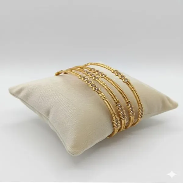 CRUSSTIQUE_GOLD_Crystal_Bangle_Set_for_Women,_Set_of_4_Traditional_Indian_Style_Bangles_with_Sparkling_Rhinestone_Design,_Jewellery_for_Party