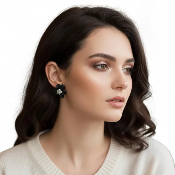 Black_Crystal_Flower_Stud_Earrings_For_Women_Petals_Gold-Toned_Accents_Elegant_Floral_Jewelry_Lightweight_Comfortable_Gift_For_Her_Party_And_Office