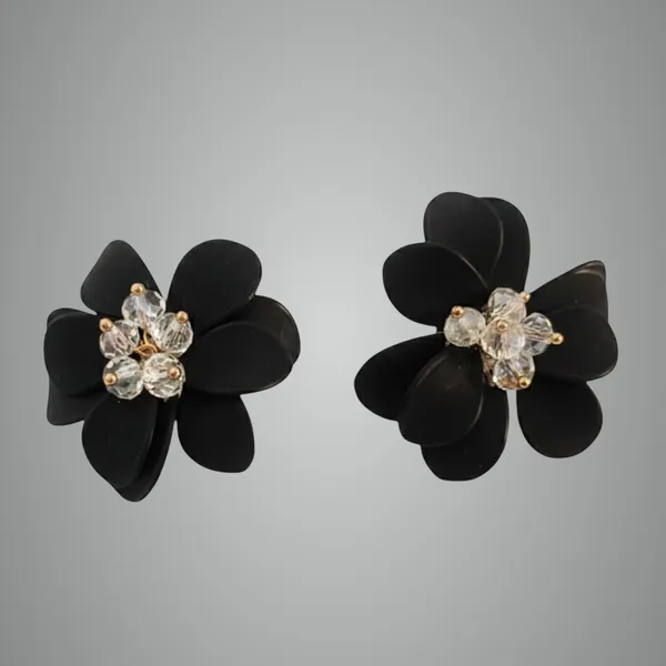 Black_Crystal_Flower_Stud_Earrings_For_Women_Petals_Gold-Toned_Accents_Elegant_Floral_Jewelry_Lightweight_Comfortable_Gift_For_Her_Party_And_Office