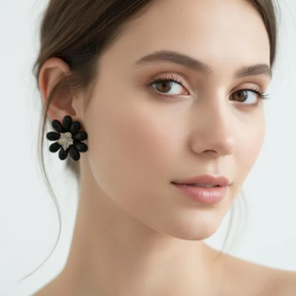 Black_Flower_Crystal_Stud_Earrings,_Daisy_Design_With_Clear_Center,_Stylish_Fashion_Jewelry_Accessories_For_Women