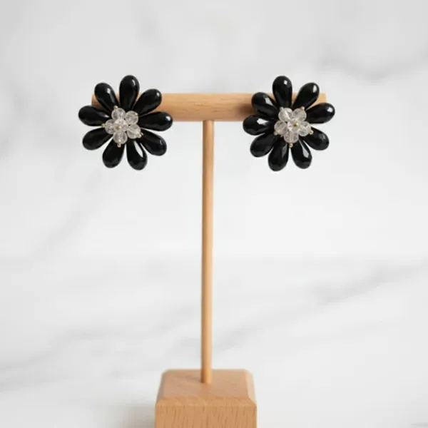 Black_Flower_Crystal_Stud_Earrings,_Daisy_Design_With_Clear_Center,_Stylish_Fashion_Jewelry_Accessories_For_Women