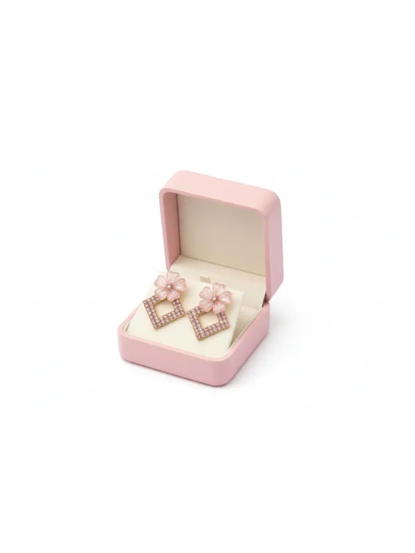 CRUSSTIQUE_GOLD�_Floral_Drop_Earrings,_Gold-Tone,_Triangle_Crystal_Pendant,_White_Flower_Studs