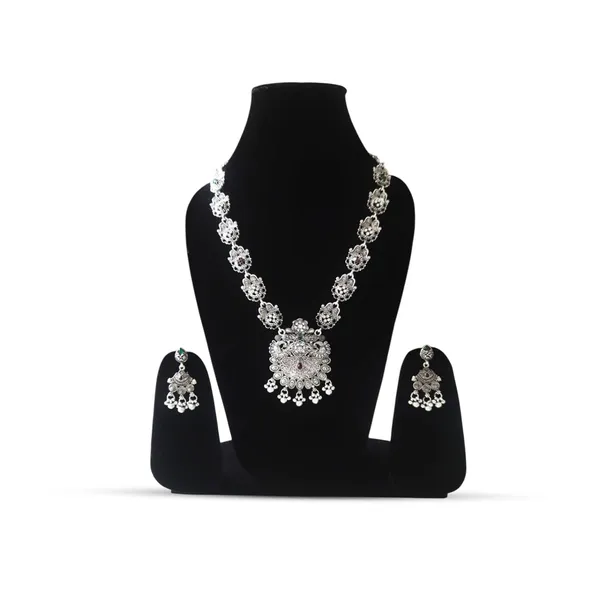 Multicolor_Traditional_Ethnic_Jewellery_Set_With_Intricate_Floral_Pendant_Design_And_Matching_Earrings_|_Elegant_Indian_Style_Bridal_Jewellery_For_Women_And_Weddings