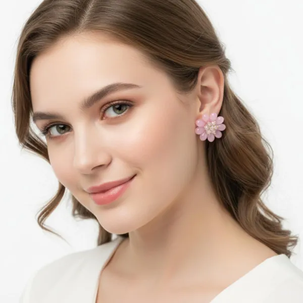Lavender_Flower_Stud_Earrings_With_Crystal_Center,_Gold-Toned_Metal_Design,_Delicate_Floral_Jewelry,_Lightweight_And_Stylish_Statement_Accessories_For_Women