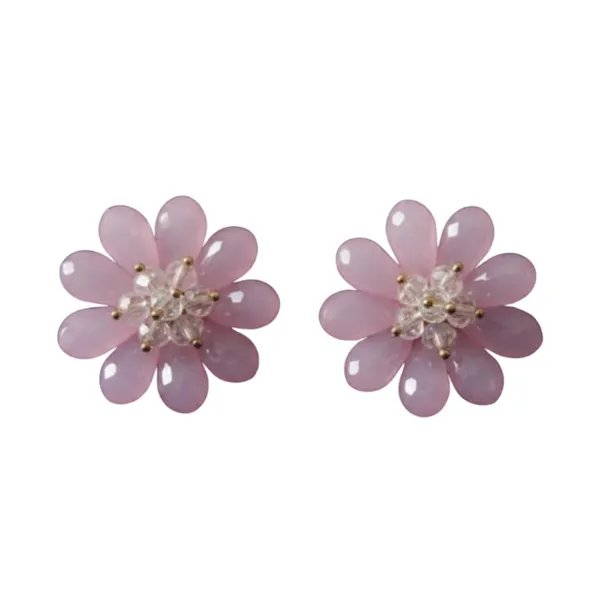 Lavender_Flower_Stud_Earrings_With_Crystal_Center,_Gold-Toned_Metal_Design,_Delicate_Floral_Jewelry,_Lightweight_And_Stylish_Statement_Accessories_For_Women