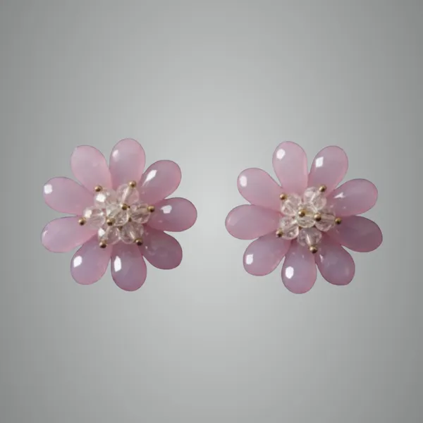 Lavender_Flower_Stud_Earrings_With_Crystal_Center,_Gold-Toned_Metal_Design,_Delicate_Floral_Jewelry,_Lightweight_And_Stylish_Statement_Accessories_For_Women