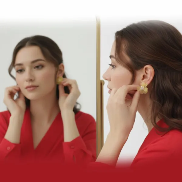 Light_Yellow_Floral_Crystal_Stud_Earrings_For_Women_Petals_Gold-Tone_Accents_Elegant_Flower_Design_Jewelry_Lightweight_Comfortable_Gift_For_Her_Party_And_Office