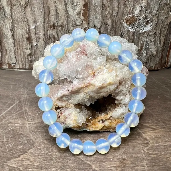 Silver_Opalite_Crystal_Healing_Bracelet,_Natural_Stone_Jewelry_For_Positive_Energy,_Meditation,_Balance,_And_Spiritual_Wellness,_Adjustable_Wrist_Accessory