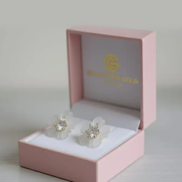 Pink_And_White_Elegant_Cherry_Blossom_Stud_Earrings,_And_Crystal_Floral_Design_With_Gold-Toned_Center,_Delicate_And_Stylish_Fashion_Jewelry_Accessories_For_Women
