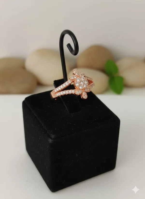 CRUSSTIQUE_GOLD_Elegant_Rose_Gold_Floral_Ring_with_Cubic_Zirconia,_Split_Band_Design,_Crystal_Paved_Fashion_Statement_Jewelry_for_Women_(Design_10)