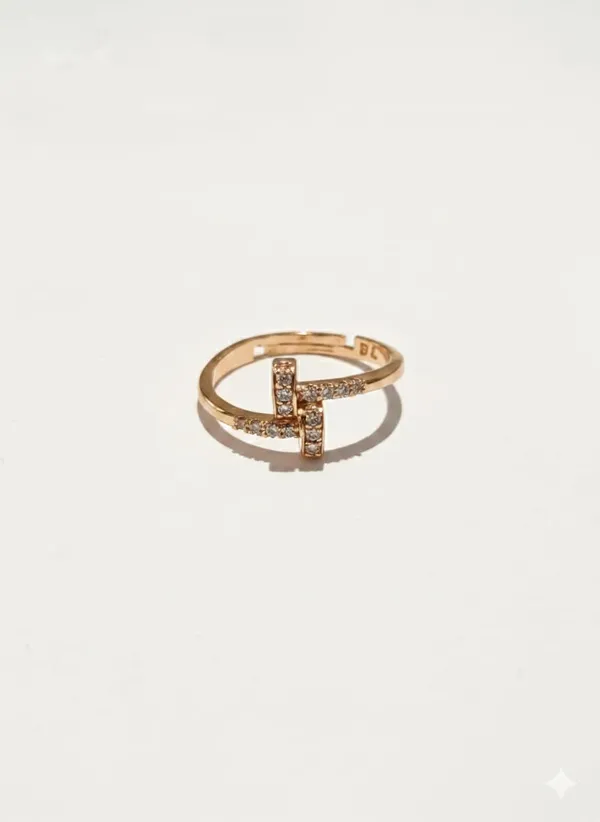 CRUSSTIQUE_GOLD_Elegant_Oval_Cut_Engagement_Ring,_Rose_Gold_Plated,_Cubic_Zirconia_Crystal_with_Pave_Band,_Bridal_Wedding_Jewelry_(Design_3)