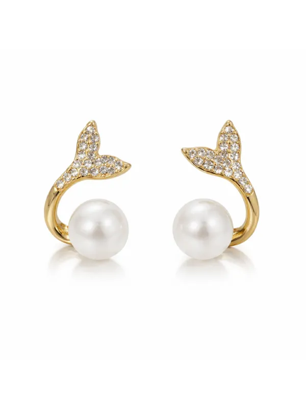 CRUSSTIQUE_GOLD_Elegant_Mermaid_Tail_Crystal_Studs_with_Lustrous_Pearl_Drop