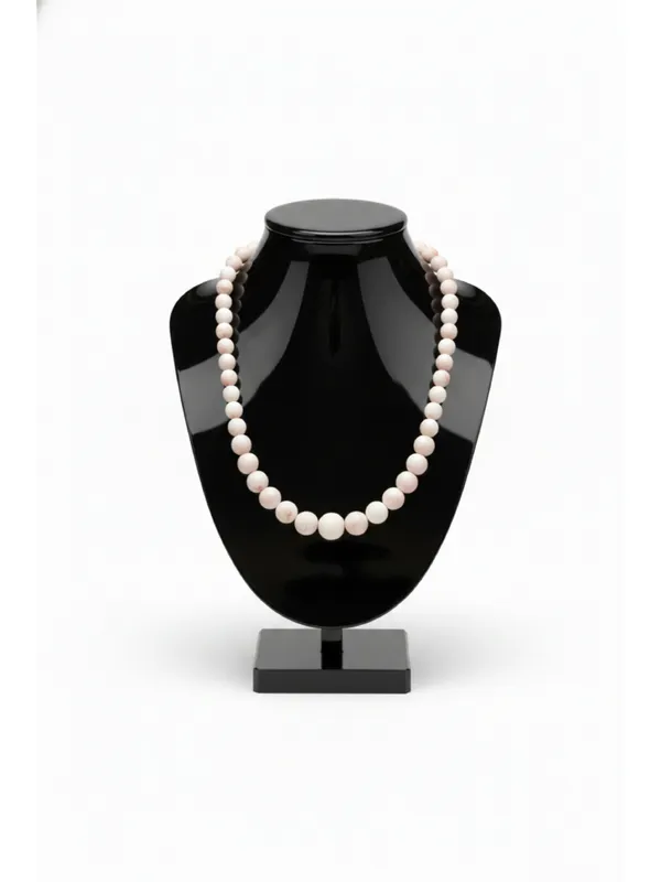 CRUSSTIQUE_GOLD_Minimalist_Pearl-White_Graduated_Beaded_Necklace