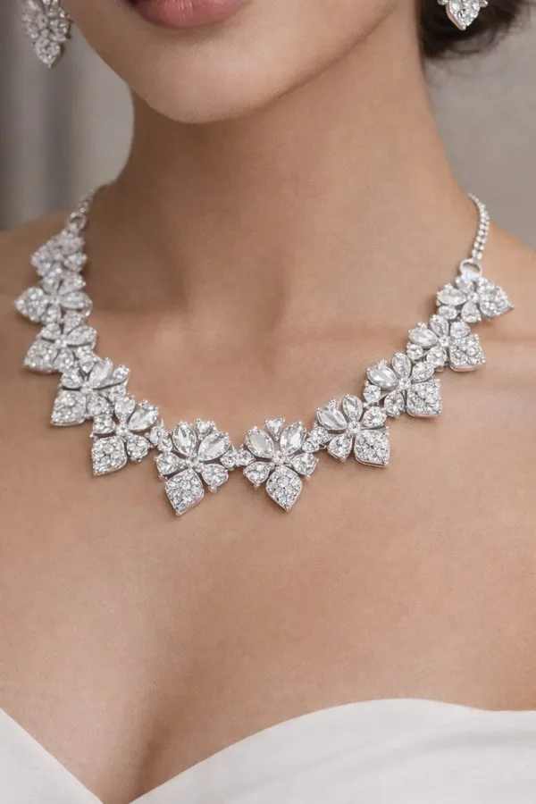 Royal_Floral_Diamond-Cuts_Statement_Necklace_Set