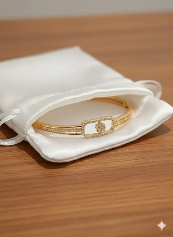 Style_3_Gold-Plated_Bangle