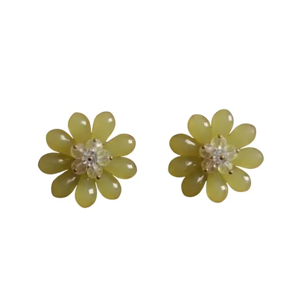 Yellow_Jade_Flower_Earrings_For_Women_|_Daisy_Stud_Earrings_With_Crystal_Center_|_Elegant_Floral_Jewelry_|_Lightweight_Comfortable_Gift